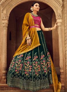 #designerlehengacholi
#lehengacholionline
#shoplehengacholi Lengha Choli, Green Lehenga, Pink Lehenga, Anarkali Gown, Indian Lehenga, Party Wear Lehenga