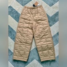 The North Face Women Lhotse Quilted Puffer Pants Size Small Khaki Stone Brand New With Tags Msrp: $200 Puffer Pants, Face Tan, The North Face Pants, Tan Face, North Face Pants, North Face Women, Stone Color, North Face, Pant Jumpsuit