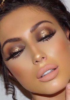 Bronze Lips, Soft Make-up, Make Up Gold, Soft Makeup Looks, Bronze Makeup, Pinterest Makeup, Beauty Make-up, Glam Makeup Look, Makijaż Smokey Eye