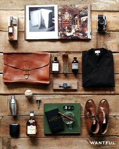 The Weekend Gentlemen #gentlemen #explore #adventure @Khunu Things Organized Neatly, Lifestyle Trends, Fashion Mode, Style Blog, Look Fashion, Gq