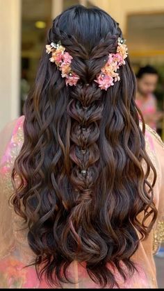 Beauty and Makeup: #beauty, #makeup, #skincare, #haircare Hair Fails, Down Hairstyles For Long Hair, Chic Haircut, Homecoming Ideas, Healthy Hair Tips, Bridal Hairstyles, Hairstyle Look