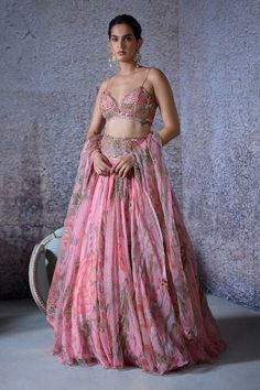 Blush Pink Lehenga, Mahima Mahajan, Lehenga Style Saree, Indian Bridesmaid Dresses, Printed Organza, Organza Lehenga, Pink Lehenga, Organza Dupatta