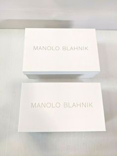 This listing is for one authentic Manolo Blahnik white shoe box. They are in excellent condition, see photos. I ship quickly and safely and will combine shipping costs if you buy multiple items/listings.  Original shipping cost is not refundable for returns. Ask any questions you have. Manolo Blanc Shoes, Manolo Blahnik Drawings, Manolo Blahnik Callamu, Manolo Blahnik Carolyne 50, Manolo Blahnik White, White Shoe, Shoe Boxes, Manolo Blahnik Shoes, Carrie Bradshaw