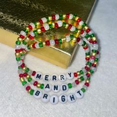 Merry And Bright Christmas, Christmas Message, Bracelet Inspo, Message Bracelet, Cute Stockings, Weaving Loom, Clay Bracelet, Christmas Messages