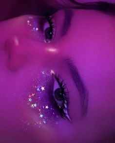 Rhinestone Makeup, Rave Makeup, Birthday Makeup, Swag Makeup, Makijaż Smokey Eye, Dope Makeup, Foto Tips, Creative Eye Makeup, Makeup Hacks