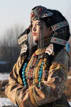 Inspired Costumes, Ethno Style, National Dress, Ethnic Dress, Folk Costume, World Cultures, People Of The World, 인물 사진, Traditional Clothing