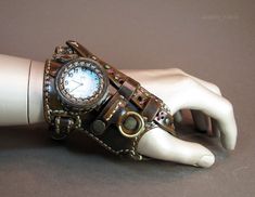 ^^ Steampunk Gloves, Steampunk Gadgets, Steampunk Watch, Diesel Punk, Steampunk Decor, Style Steampunk, Steampunk Gears