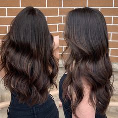 Black Hair Natural Balayage, Dark Straight Hair Balayage, Caramel Balayage Brunette Dark, Settle Balayage Brunettes, Brunette Balayage Hair On Black Hair, Subtle Low Lights For Dark Hair, Subtle Balayage For Dark Brown Hair, Dark Subtle Balayage, Chestnut Balayage On Dark Hair