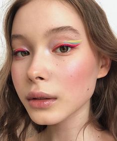 Rainbow Wings, Summer Makeup Trends, Video Makeup, Makeup Tip, Bright Makeup, Summer Makeup Looks, Glowing Makeup