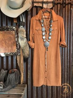 Western Wear Outfits Fashion Trends, Tejana Outfits, Southwestern Clothing, Southwestern Outfits, Southwest Fashion, Outfit Western, Faux Suede Dress, Western Wear Outfits