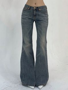 Women's Solid Color Casual Denim Flared Pants With Pockets Dark Wash Casual   Denim Plain,All Over Print Flare Leg Medium Stretch  Women Clothing, size features are:Bust: ,Length: ,Sleeve Length: Cheap Jeans, Cute Pants, Jeans Casual, Flare Leg Jeans, Mode Inspo, Women Denim Jeans, Denim Flares, Flared Jeans, Inspiration Mode