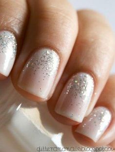 sparkly wedding manicure Nail Art Mariage, Salon Designs, Bridal Manicure, Wedding Manicure, Wedding Nails Design, Nail Art Wedding, Her Nails, Orange Nails, Bridal Nails