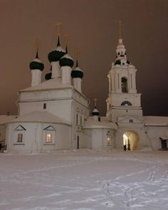 an image of a church in the middle of winter time with snow on the ground