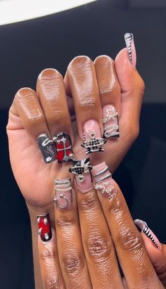 Christmas Nails Black, Punk Platform Boots, Nails Black Women