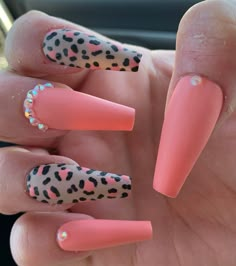 It is made to order and I have three different sizes. If you need custom size please contact me. Uñas Color Coral, Acrylic Nail Designs Coffin, Cheetah Nail Designs, Cheetah Print Nails, Cheetah Nails, Coral Nails, Nail Stamper, Acrylic Press On Nails