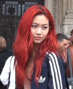 Sea Byeok, Ho Yeon Jung, Jung Ho Yeon, Jung Hoyeon, Ho Yeon, Hoyeon Jung, Red Hair Inspo, Foto Ideas Instagram, Squid Game