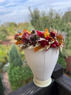 This stunning autumn flower crown is designed to add an elegant rustic touch to any fall wedding or boho event. Crafted with dried maple leaves, artificial flowers, and stabilized blooms in rich burgundy and yellow tones, it embodies the beauty of the season. The wreath is made on a flexible base, ensuring a comfortable fit for any head size. Ideal for seasonal photoshoots, special occasions, or as a unique Halloween accessory, this handmade crown captures the essence of autumn with a blend of natural and artificial elements, including berries for a vibrant, textured look. Autumnal Flower Crown, Autumn Flower Crown, Fall Crown, Boho Event, Wedding September, Handmade Crown, Autumn Hair Accessories, Leaf Headpiece, Rich Burgundy