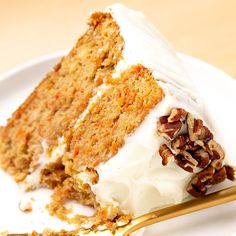 Gluten Free Carrot Cake | Fluffy, Tender, and Easy! Classic Carrot Cake Recipe, Best Carrot Cake Recipe, The Best Carrot Cake, Gluten Free Carrot Cake, Best Carrot Cake, Carrot Cake Recipe, Köstliche Desserts, Cake Frosting, Savoury Cake