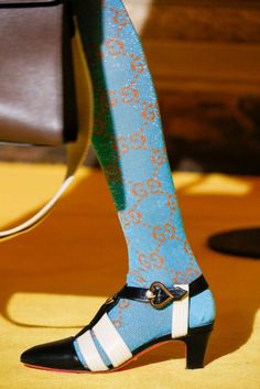 Gucci 2017, Dora Larsen, Colorful Lingerie, Gucci Runway, Runway Shoes, Comfortable Socks, Socks And Heels, Lace Socks, 2018 Fashion