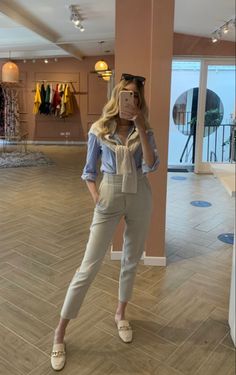 England Outfits, Outfit Uni, Outfits Women Casual, Look Working Girl, Casual Work Outfits Women, Professional Outfits Women, Diy Vetement