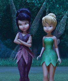 Tink and vidia tinkerbell Costume Halloween Duo, Movie Duos, Tinkerbell Movies, Disney Duos, Disney Barbie, Halloween Duos, Friend Costumes, Matching Halloween Costumes, Tinkerbell And Friends