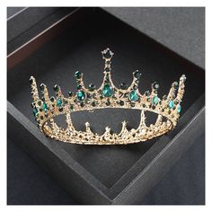 This queen crown is a rich statement in clusters, with a retro and charm. A classic crown for ladies and girls. The full crown design is matched with gold-plated metal to show the beauty of the crown. It is very suitable for Halloween, Thanksgiving, theater, cosplay, dance parties, birthdays, celebrations, holidays, anniversaries, weddings, fancy dress parties or any other special occasions. It is a great gift for friends, wives, etc. Color: Green. Crystal Wedding Crown, Green Crown, Bride Hair Jewelry, Crystal Crown Wedding, Bridal Tiaras, Dance Parties, Crown Bridal, Royal Queen, Bride Hair