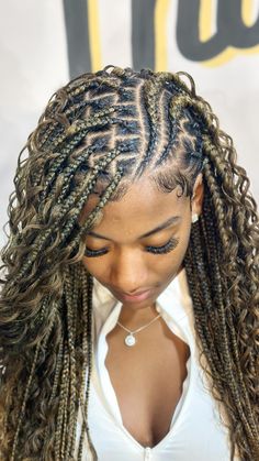 Instagram Retro Braids Black Women, 2024 Braided Hairstyles, Lemonade Fulani Twist, Fulani Braids Blonde, Blonde Fulani Braids, Birthday Braids, Jumbo Box Braids Styles, Carnival Hairstyles