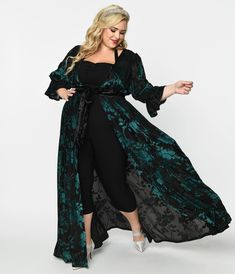 Unique Vintage Plus Size Black & Teal Floral Velvet Burnout Duster Vintage Ootd, Flora Dress, Teal Velvet, Summer Plaid, Vintage Plus Size, Velvet Kimono, Retro Skirt, Velvet Burnout, Bohemian Summer