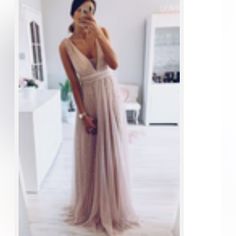 New With Tags V-Neck Mesh E76-26 Feminine V-neck Dress For Prom, Summer Bridesmaid Gown With V-neck, Feminine V-neck Summer Evening Dress, Feminine V-neck Evening Dress For Summer, V-neck Summer Prom Gown, Summer Prom Gown V-neck, Summer Prom V-neck Gown, Summer Prom Gown With V-neck, Beige V-neck Maxi Dress For Wedding