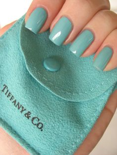 Tiffany Blue nails Manicure Azul, Tiffany Blue Nails, Tiffany Nails, Blue Toes, Blue Nail Polish, Nails Polish, Tiffany And Co, Tiffany Blue, Blue Nails