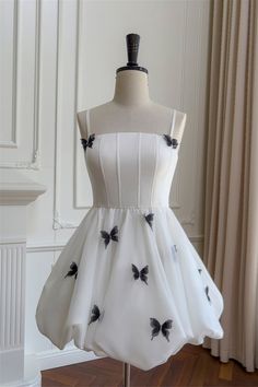 Straps White 3D Butterfly A-line Short Dress Butterfly Corset, Cute Hoco Dresses, Butterfly Clothes, Black Prom Dress Short, Organza Material, Simple Homecoming Dresses, Short Dress White, Winter Formal Dresses, Junior Prom Dresses