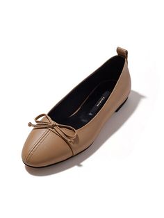 Editor's Notes d good real's adorable flat shoes can be matched for trendy casual stylings.- Feminine and sophisticated mood- Comfortable feeling- Tiny ribbon details- Subtle glow cowhide- Lovely rounded toeMeasurements(in.)- Size : KR 225 ~ 250mm / US 5.5 ~ 8- Heel : 0.39 in.*Fits true to sizeComposition & Care- Upper : Cow leather / Lining : Synthetic leather- Natural leather could have fine scratches- Bright socks can get colored by leather dye- Avoid direct heat and moisture- Profes Leather Dye, Flat Shoes, Synthetic Leather, Natural Leather, Cow Leather, Shoes Flats, Heels, Leather, Color