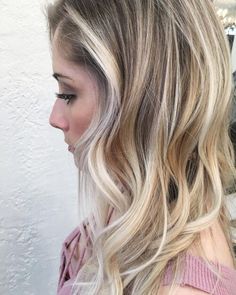 Brown Ombré Hair, Summer 2023 Hair, Short Women Hairstyles, Black Hair With Red Highlights, Blonde Highlights Ideas, Honey Brown Hair Color, Black To Blonde Hair, Short Hair Highlights, Highlights Ideas