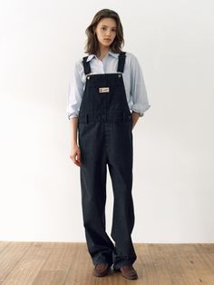 These Bakken Denim Overall Pants offer a vintage-inspired look perfect for casual outings. They feature the vintage-colored denim by AND YOU Design Studio.- Adjustable length with shoulder straps for a customized fit- Button closure on the sides- AND YOU vintage mood label for added style* The actual color of the product is the most similar to the product cut. Casual Workwear Overalls With Belt Loops, Cotton Straight Leg Overalls With Button Closure, Straight Leg Cotton Overalls With Button Closure, Vintage Jeans With Button Closure For Work, Dark Wash Straight Leg Overalls For Work, Straight Leg Overalls With Button Closure For Workwear, Vintage Relaxed Fit Overalls For Workwear, Vintage Overalls With Relaxed Fit For Workwear, Black Overall Jeans For Work