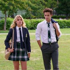 College Uniform Aesthetic, Private School Uniform Outfits, American School Uniforms, Prep School Uniform, American Uniform, How To Look Attractive