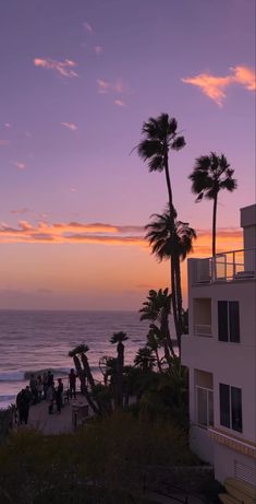 Purple Sunset on beach palm tree Sunset Nature Aesthetic, Purple Beach Aesthetic, Beach Purple Aesthetic, Purple Beach Sunset Aesthetic Wallpaper, Sunset On Beach, Aesthetic View, Sunset Aesthetic Purple Orange