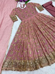 Material Gown, Man Dress Design, Lace Dress Classy, Long Frock Designs, Party Wear Dress, Lace Dress Design, Anarkali Dress Pattern, Designer Gown, Latest Bridal Dresses