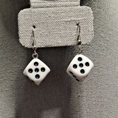 Roll the dice! These D6 Dice Dangle Earrings are made with sturdy plastic and hypoallergenic stainless steel. These would make a great gift for any board game or table top RPG fan! Dice Earrings, D6 Dice, Roll The Dice, Outfit Inspo Casual, Halloween 2024, Pride Flags, Danganronpa, Monster High, Clay Earrings