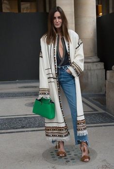 Look Boho Chic, Boho Styl, Kimono Outfit, Mode Kimono, Salwar Kamiz, Mode Abaya, Gilet Long, Woman's Fashion, Looks Street Style