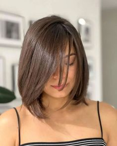 Sleek Short Hair, Haircuts For Long Hair With Layers, Textured Haircut, Girls Short Haircuts, Haircuts Straight Hair, Long Bob Hairstyles, Short Bob Haircuts, Penteado Cabelo Curto, Hair Stylist Life