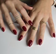 Round Red Nails Short, Wine Nails, Acrylic Nail Set, Red Nail Polish, Burgundy Nails, Red Nail, Chic Nails, Almond Nails