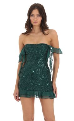 Green Formal Mini Dress, Dark Green Winter Dress, Homecoming Dresses Emerald Green, Glittery Homecoming Dresses, Emerald Green Hoco Dresses, Green Prom Dress Short, Green Hoco Dress Short, Emerald Green Hoco Dress, Dark Green Hoco Dress