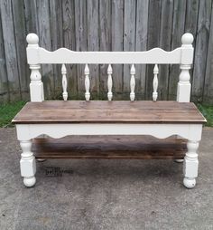 make a twin headboard bench out of an old bunk bed. A sweet little bench like this is perfect for a mud room or entryway. Step by step tutorial. White Twin Headboard, Headboard Benches, Old Headboard, Old Coffee Tables, Headboard Bench, Twin Headboard, Woodworking Bench, Coffee Table Vintage