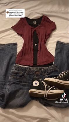 Outfit Ideas With Layers, Midwestern Emo Aesthetic Outfit, Dark Coquette Outfits Pants, Marceline Inspired Outfits, Bella Swan Outfit Ideas, Downtown Girl Shoes, Outfits Stylish, Coquette Y2k