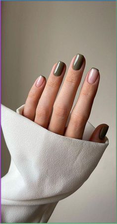 2. Olive Short Nails These charming fall nail art ideas offer a delightful way to embrace the beauty and coziness of the autumn season. Whether you prefer subtle elegance or playful whimsy, there's a fall-inspired design to adorn your tips and infuse your look with the magic of this enchanting time... Nail Designs Pictures, Simple Fall Nails, Cute Summer Nails, Thanksgiving Nails, Fall Nail Art, Short Nail Designs, Neutral Nails