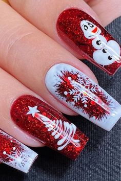 Get into the holiday spirit with this enchanting Christmas nail design! ❄️ Featuring an adorable Olaf snowman, sparkly red glitter, delicate snowflakes, and a minimalist Christmas tree, this festive manicure captures all the magic of winter. Perfect for holiday parties, Christmas celebrations, or adding some Disney charm to your winter look! #ChristmasNails #ChristmasNailArt #HolidayManicure #ChristmasTree #RedGlitterNails #FestiveNails Red Snowman Nails, Xmas Red Nails Christmas Design, Red Nails With Christmas Tree, Snowman Nails Christmas, Snowman Nail Design, Christmas Nail Designs Red And Green, Glitter Christmas Nail Designs, Red And White Christmas Nail Designs, Red Christmas Nail Ideas