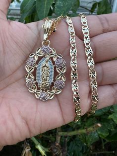 20" inch  Chain with Pedant Tarnish Free Beautifull Pedant with Chain Perfect for Birthday Gift Anniversary Gift For him For Her Chicano Outfits, Fashion Grails, Latina Fits, Gold Pendants For Men, Custom Gold Jewelry, Lady Guadalupe, Dope Jewelry Accessories, Pretty Jewelry Necklaces, Mexican Jewelry