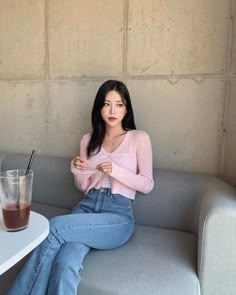 Spring Outfits Korean Style, Korean Spring Outfits, Korean Outfit Street Styles, Smart Dressing, Warm Tights, Best Winter Outfits, Korean Casual Outfits, Chunky Sweaters, Korean Fashion Trends