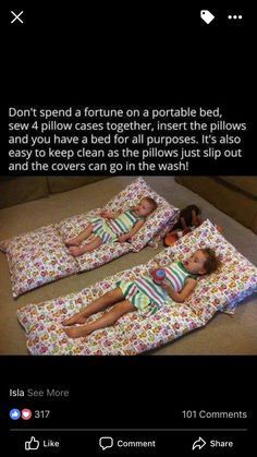 Great frump free idea: This is a good use for movie parties while babysitting!! Uppfostra Barn, Portable Bed, Diy Bebe, Kid Hacks, Baby Diy, Baby Hacks, Useful Life Hacks, Future Kids, Camping Gear