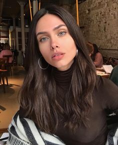 Victoria Brono, Victoria Bronova, Thanksgiving Makeup, Calloway Sisters, Grunge Hair, Dark Hair, Pretty Face, Blue Hair, Hair Looks